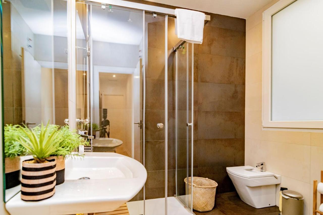 Juan Bravo Suites Madrid Eksteriør bilde