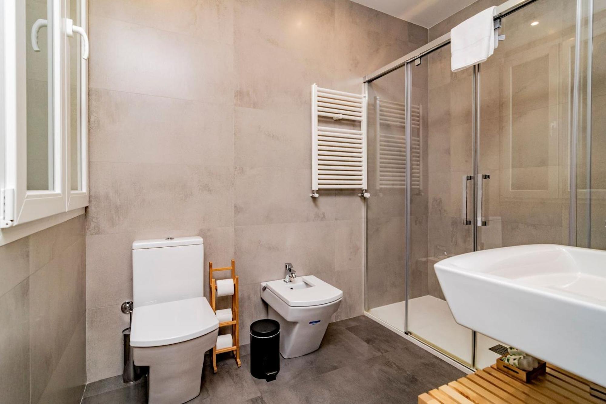Juan Bravo Suites Madrid Eksteriør bilde